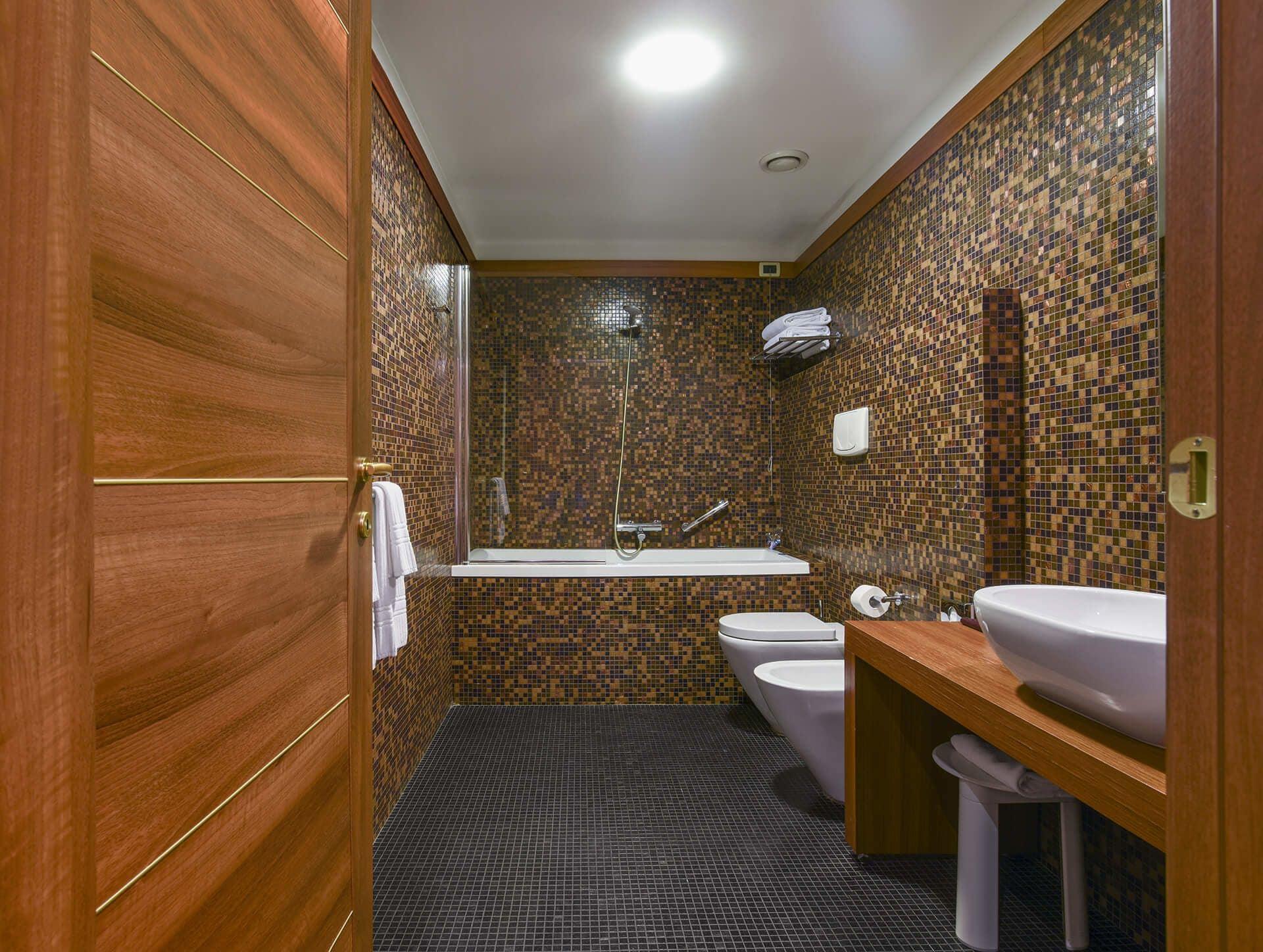 Thai Si Royal Thai Spa Lovadina Esterno foto